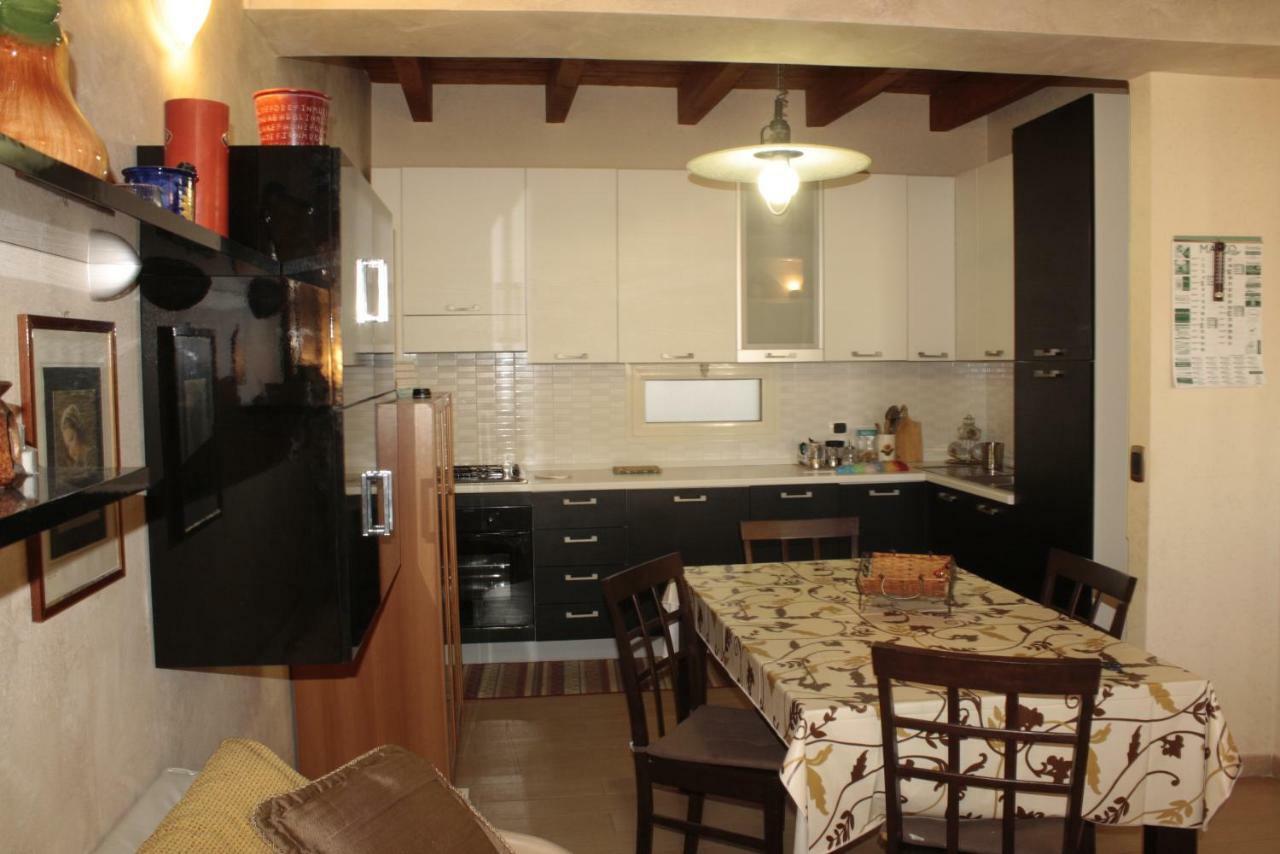 بارليتا Casa-B&B Bouganville Attico 85 Mq المظهر الخارجي الصورة